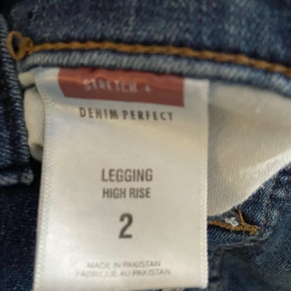 Express Jeans - Picture 2 of 2